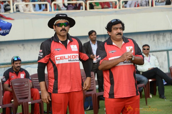 Telugu Warriors Vs Karnataka Bulldozers CCL 3 Match Gallery 