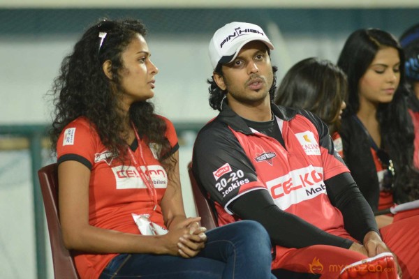 Telugu Warriors Vs Karnataka Bulldozers CCL 3 Match Gallery 