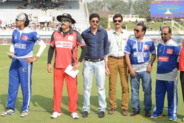 Telugu Warriors Vs Karnataka Bulldozers CCL 3 Match Gallery 