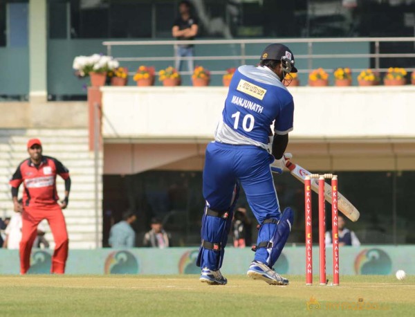 Telugu Warriors Vs Karnataka Bulldozers CCL 3 Match Gallery 