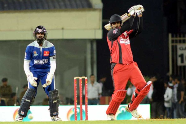 Telugu Warriors Vs Karnataka Bulldozers CCL 3 Match Gallery 