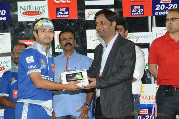 Telugu Warriors Vs Karnataka Bulldozers CCL 3 Match Gallery 