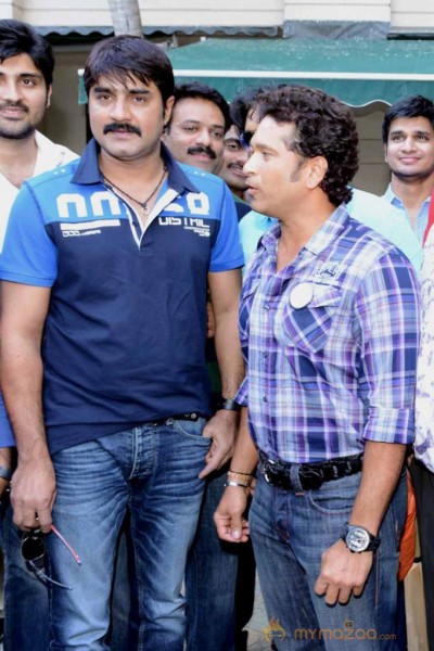 Telugu Warriors With Sachin Tendulkar  Photos