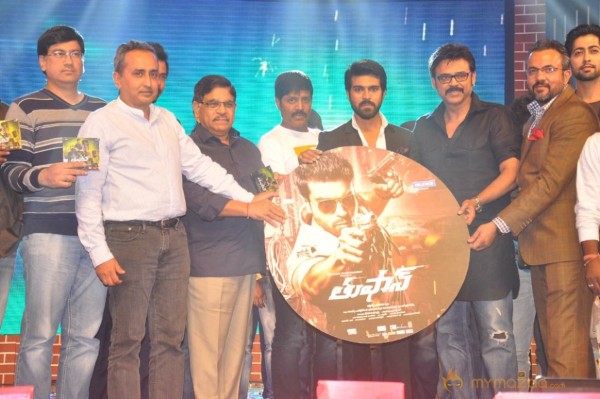 Thoofan Movie Audio Launch Photos Set3