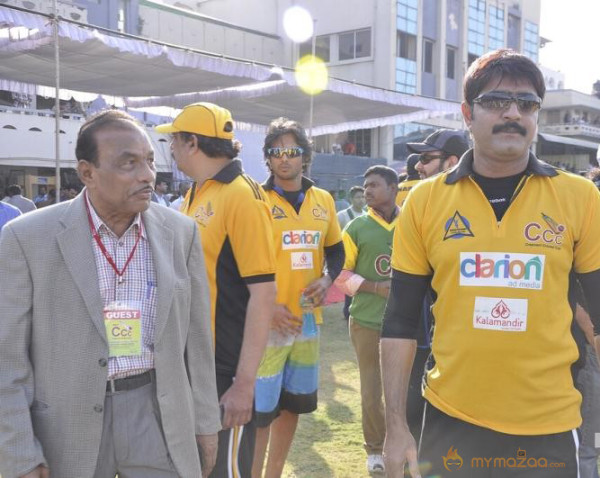 Tollywood VS Bollywood Cricket Match Photos