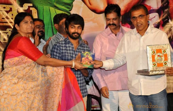  Trisha Leda Nayanatara Movie Audio Launch 