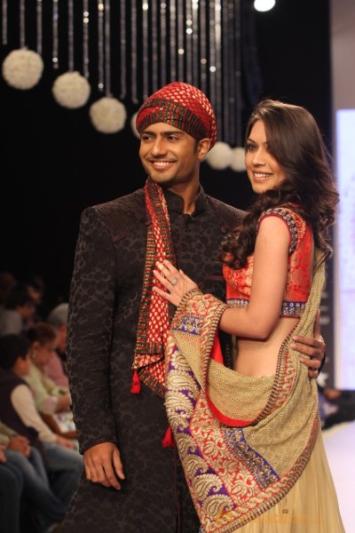 TV Celebs Walk the Ramp at IIJW 2013