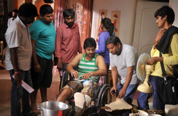  Vaadu Veedu O Kalpana Working Stills 