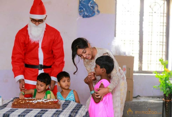  Vithika Varun Sandesh Christmas Celebrations 