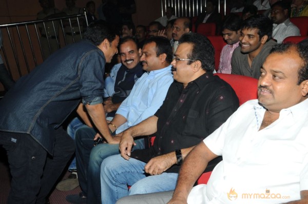 Yevadu Audio Launch Photos Set 2