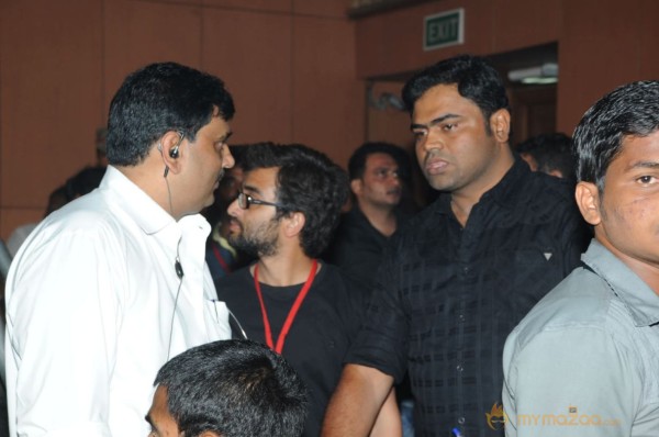 Yevadu Audio Launch Photos Set 2