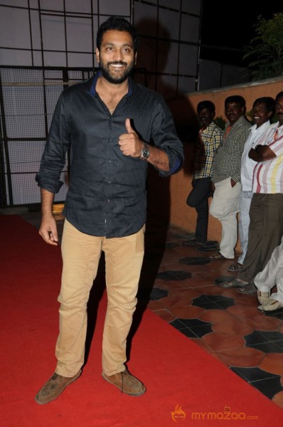 Yevadu Audio Launch Photos Set 2