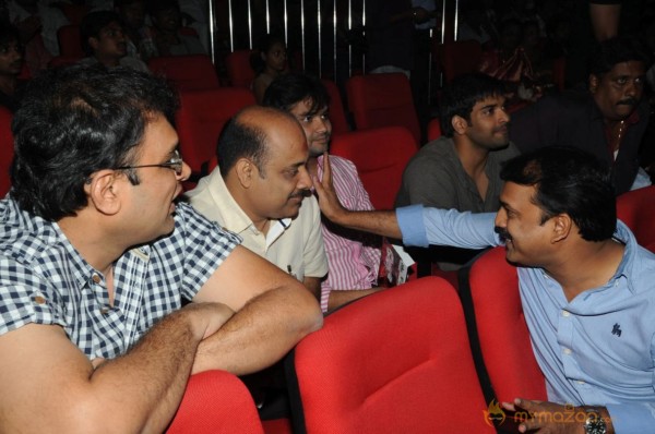 Yevadu Audio Launch Photos Set 2