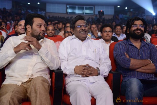 Yevadu Audio Launch Photos Set 3