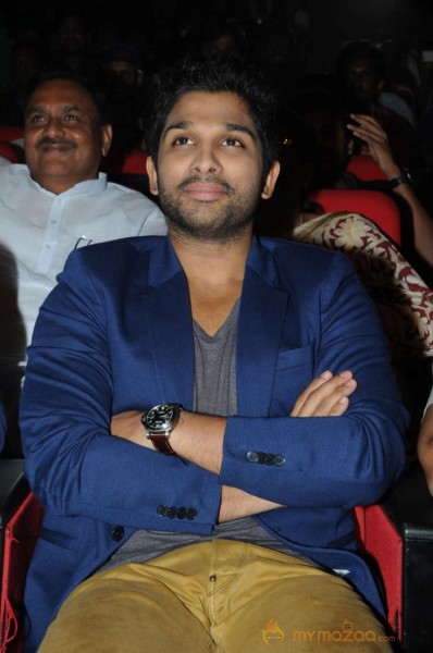 Yevadu Audio Launch Photos Set 5