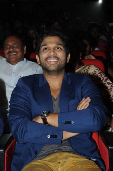 Yevadu Audio Launch Photos Set 5