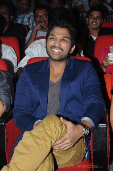 Yevadu Audio Launch Photos Set 5