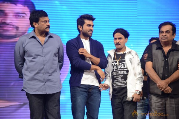 Yevadu Audio Launch Photos Set6