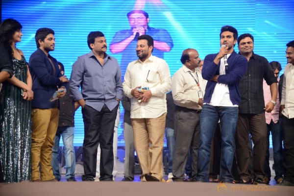 Yevadu Audio Launch Photos Set6