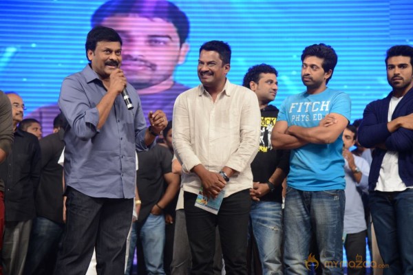 Yevadu Audio Launch Photos Set6