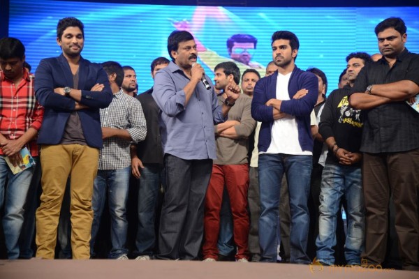 Yevadu Audio Launch Photos Set6