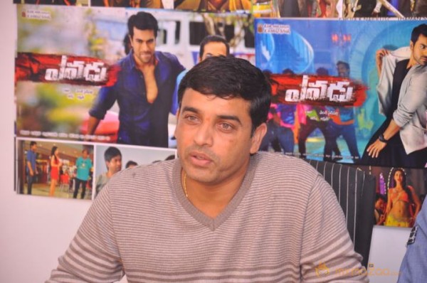 Yevadu Movie Pressmeet Gallery