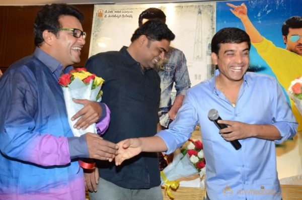 Yevadu Release Date Pressmeet Photos