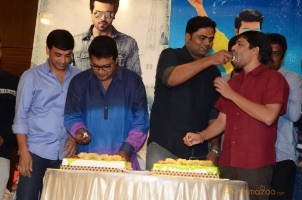 Yevadu Release Date Pressmeet Photos