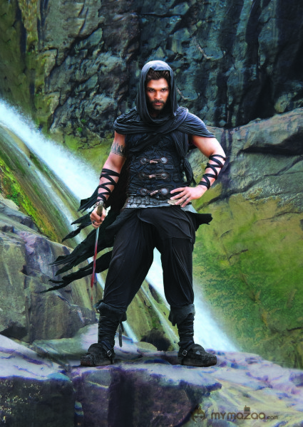 Allu Arjun in Rudramadevi Movie First Look 