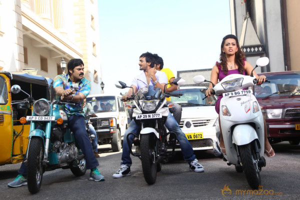 1000 Abaddalu Movie Latest Stills 