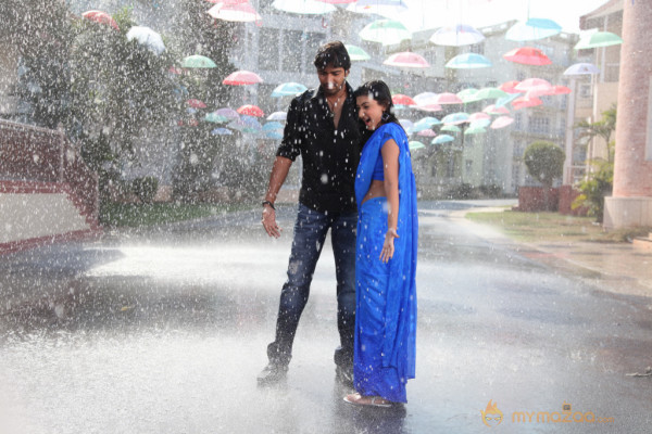 Action 3D Movie Stills 