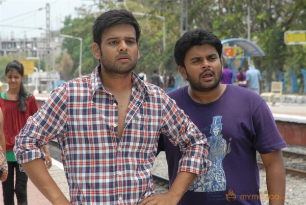 Aina Ishtam Nuvvu movie stills