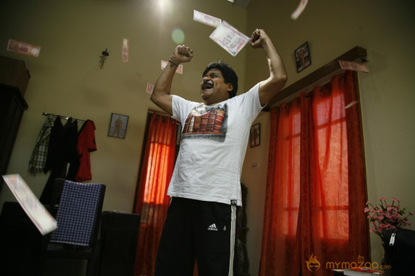 Alibaba Okkade Donga Movie Stills 