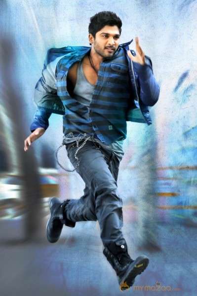 Allu Arjun In Iddarammayilatho Movie Action Stills 