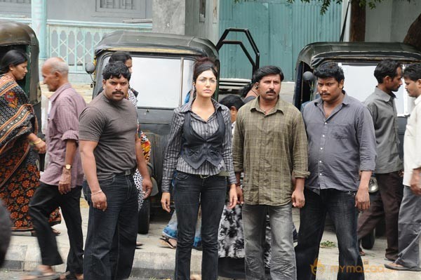 'Amaravathi' Working Stills 