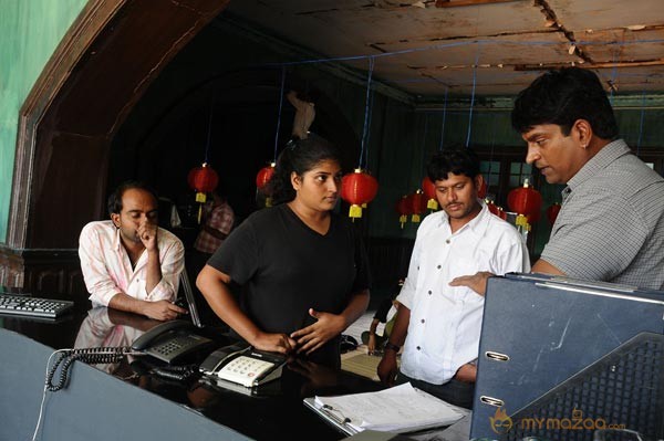 'Amaravathi' Working Stills 