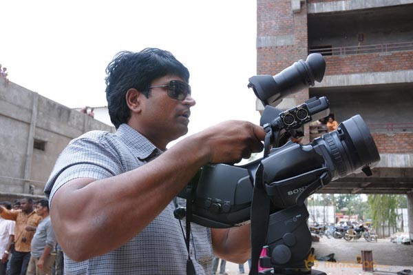 'Amaravathi' Working Stills 