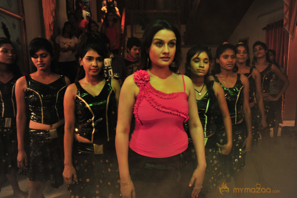 Amma Nanna Oorelithe Movie Item Song Stills 