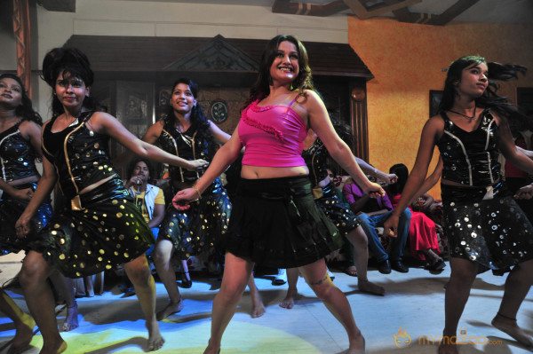 Amma Nanna Oorelithe Movie Item Song Stills 