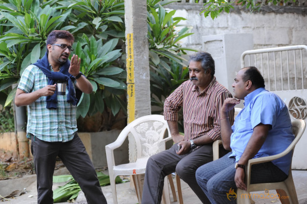 Anthaka Mundu Aa Tarvatha Movie Working Stills 