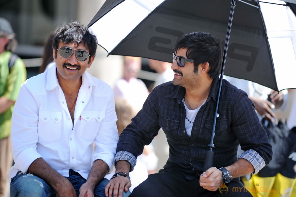  Baadshah Movie Onlocation Stills 