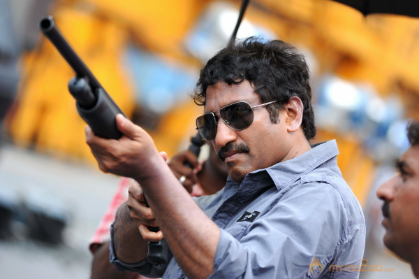  Baadshah Movie Onlocation Stills 