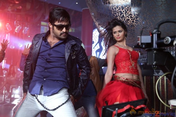 Baadshah Movie Stills 