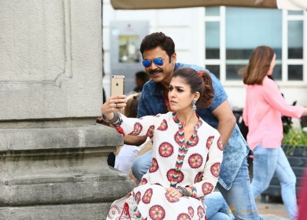 Babu Bangaram Movie Photos