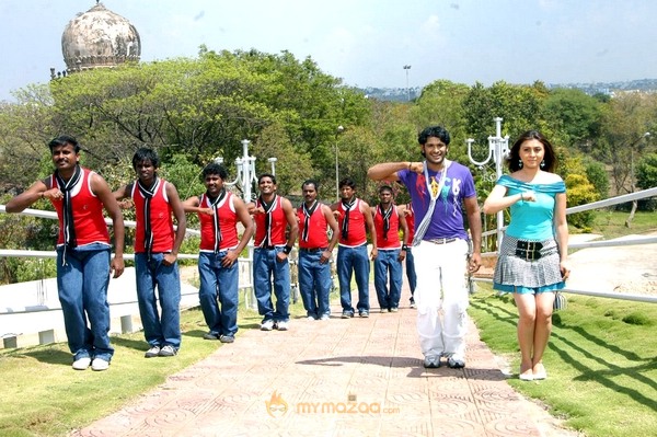 Badmash movie stills