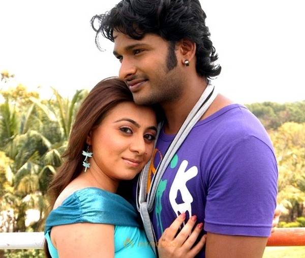 Badmash movie stills