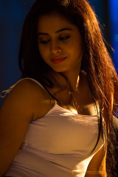 Break Up Movie New Stills  