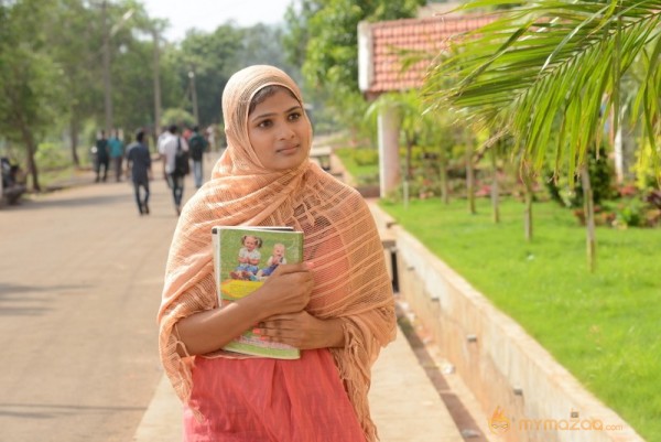 Btech Babulu Movie latest Stills gallery