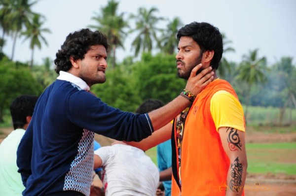 Chejaari Vellake Movie Stills