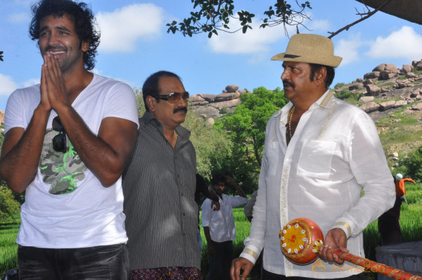 Doosukeltha Movie Onlocation Stills 